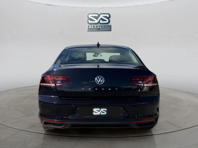 2020 Volkswagen Passat 1.5L Se 4dr - Photo 6