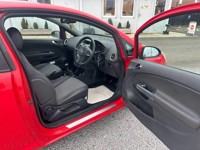 2012 VAUXHALL CORSA 1.7 CDTi ecoFLEX SE Hatchback 3dr Diesel Manual Euro 5 (130 ps) - Photo 11