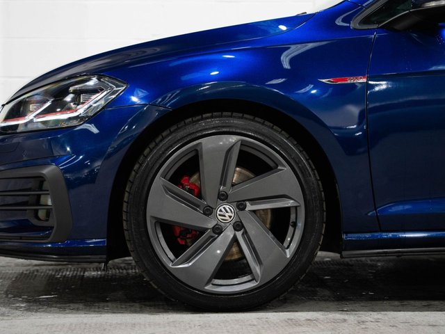 2018 Volkswagen Golf 2L GTI 5dr - Photo 11