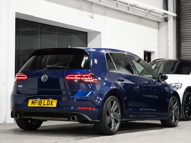 2018 Volkswagen Golf 2L GTI 5dr - Photo 6