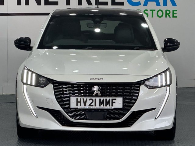 2021 PEUGEOT 208 - Photo 2