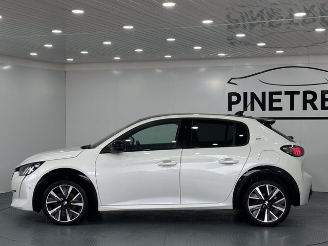 2021 PEUGEOT 208 - Photo 5