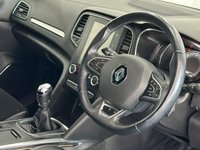 USED 2017 17 RENAULT MEGANE 1.5 dCi Dynamique S Nav Sport Tourer 5dr Diesel Manual Euro 6 (s/s) (110 ps) 