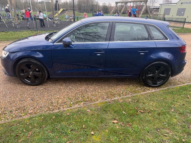 2016 AUDI A3 - Photo 8