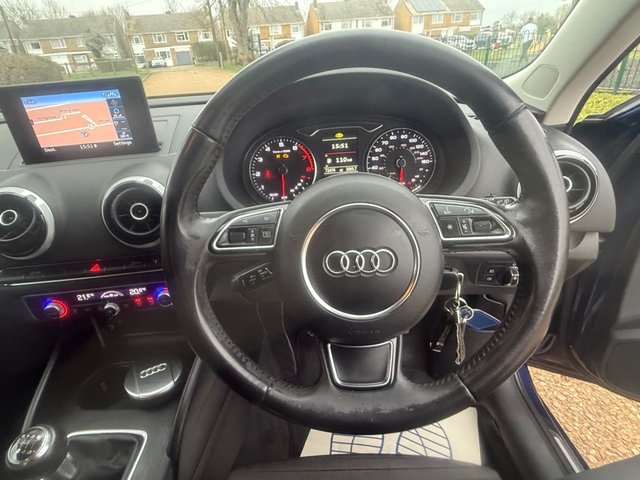 2016 AUDI A3 - Photo 10