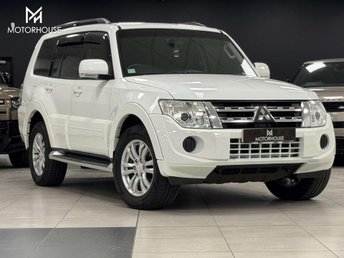 2013 MITSUBISHI SHOGUN
