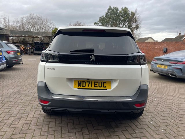2022 PEUGEOT 5008 1.2 PureTech Allure SUV 5dr Petrol EAT Euro 6 (s/s) (130 ps) - Photo 6