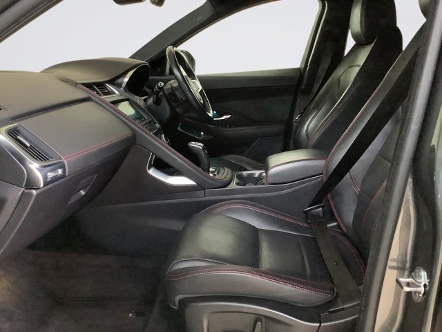 2020 Jaguar E-Pace 2L Chequered Flag 5dr - Photo 9
