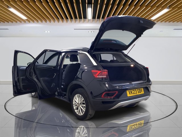 2023 Volkswagen T-Roc 1.5L Life 5dr - Photo 9