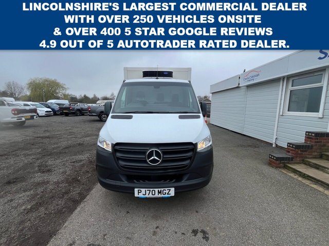 2020 Mercedes-Benz Sprinter 2L Progressive 2dr - Photo 2