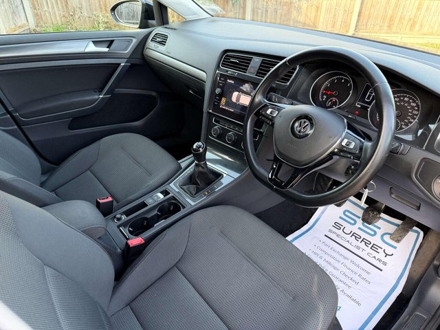 2018 Volkswagen Golf - Photo 5