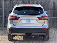 USED 2017 67 NISSAN QASHQAI 1.2 Qashqai N-Connecta DiG-T 5dr Long MOT Sat Nav Pan Roof