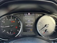USED 2017 67 NISSAN QASHQAI 1.2 Qashqai N-Connecta DiG-T 5dr Long MOT Sat Nav Pan Roof
