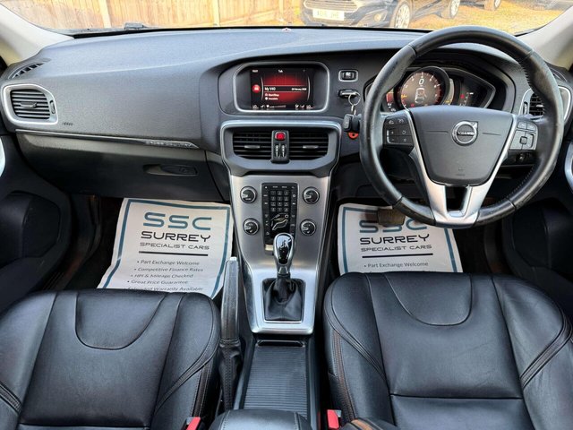 2017 Volvo V40 - Photo 7