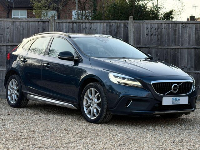 2017 Volvo V40