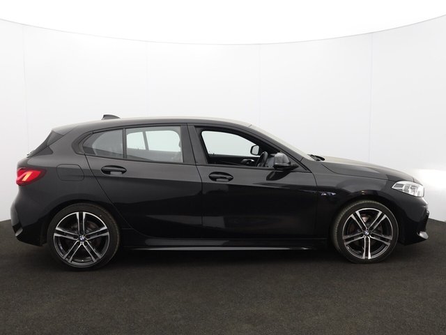 2020 BMW 1 Series 1.5L M Sport 5dr - Photo 11