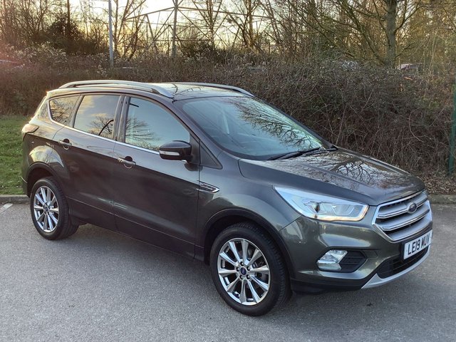 2019 FORD KUGA - Photo 7