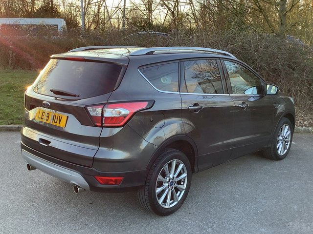 2019 FORD KUGA - Photo 5