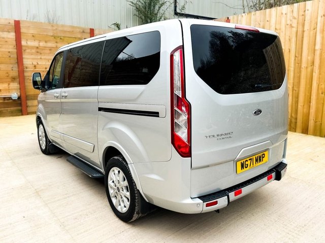 2021 FORD TOURNEO CUSTOM - Photo 8