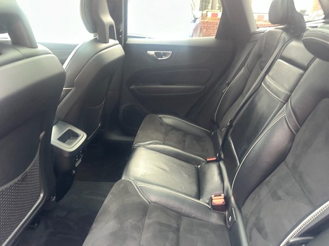 2017 Volvo Xc60 2L R-Design Pro 5dr - Photo 7