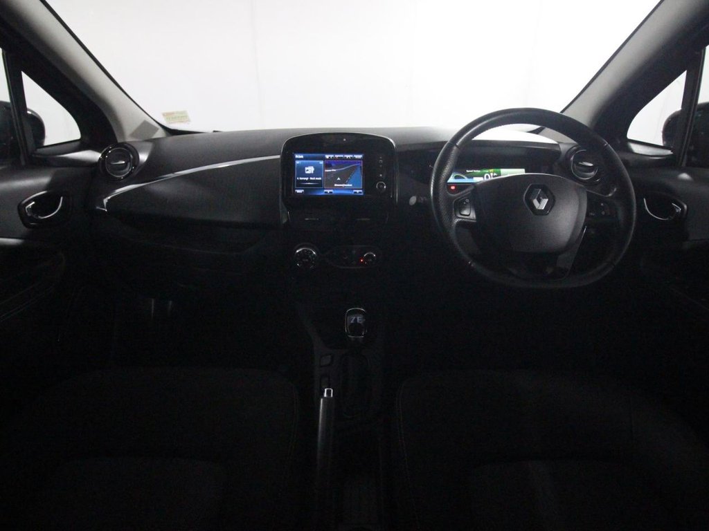 USED 2018 68 RENAULT ZOE R90 41kWh Dynamique Nav Hatchback 5dr Electric Auto (i) (92 bhp) BATTERY OWNED - 155 MILE RANGE