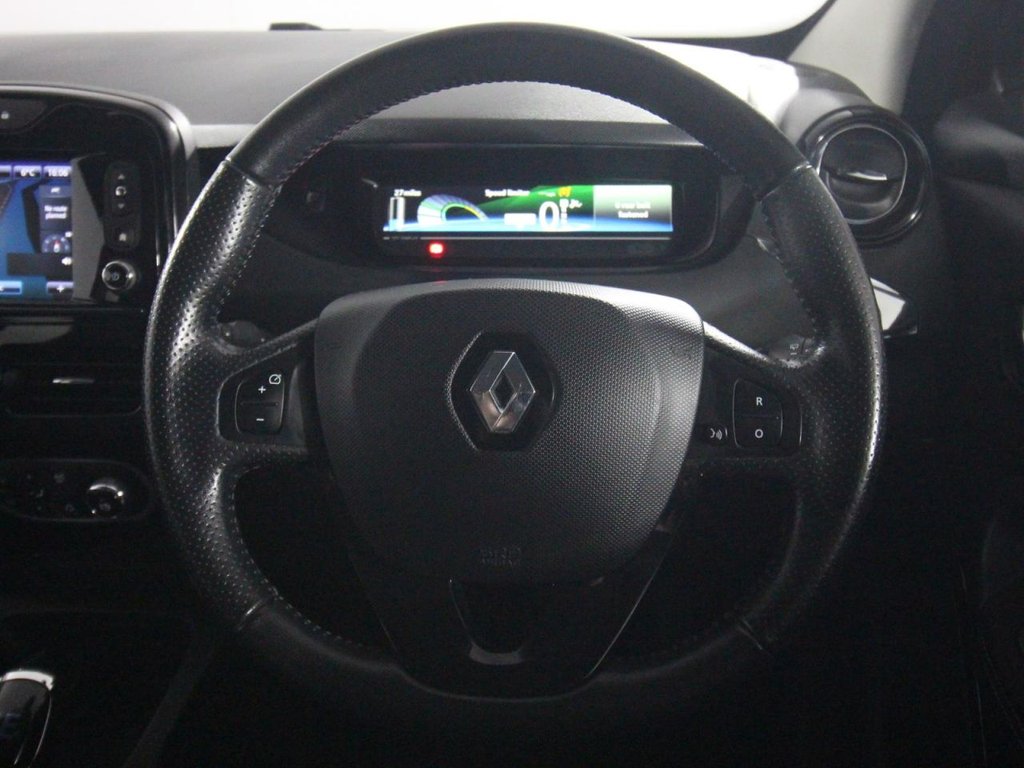 USED 2018 68 RENAULT ZOE R90 41kWh Dynamique Nav Hatchback 5dr Electric Auto (i) (92 bhp) BATTERY OWNED - 155 MILE RANGE