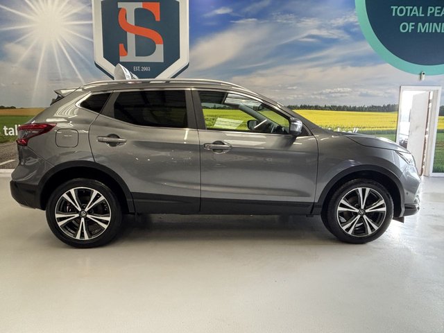 2019 Nissan Qashqai 1.3L N-Connecta 5dr - Photo 4
