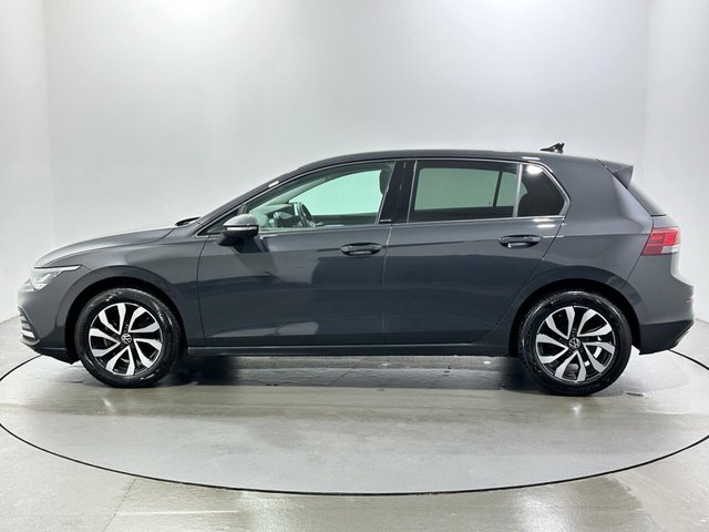 2022 Volkswagen Golf - Photo 5