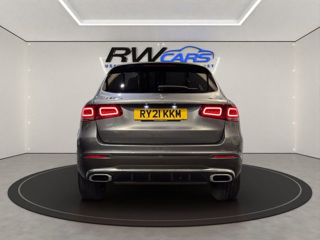 2021 Mercedes-Benz Glc 2L Amg Line 5dr - Photo 4