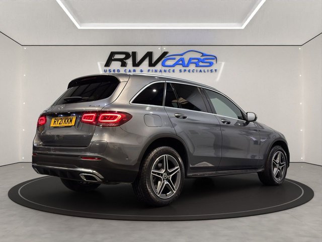 2021 Mercedes-Benz Glc 2L Amg Line 5dr - Photo 5