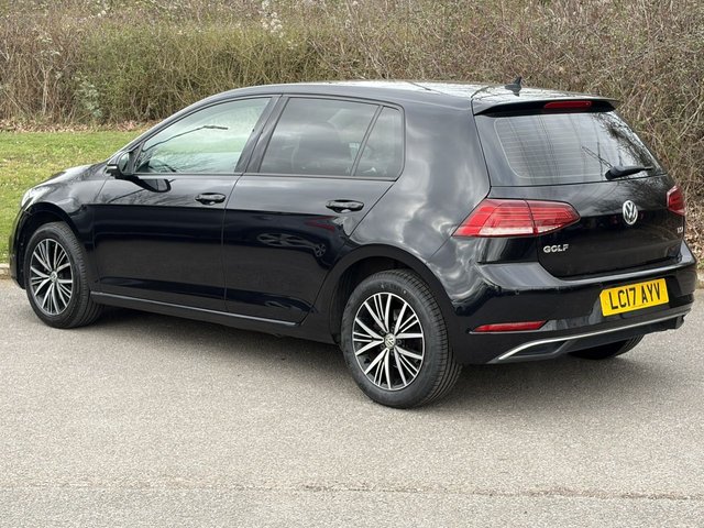 2017 VOLKSWAGEN GOLF - Photo 3