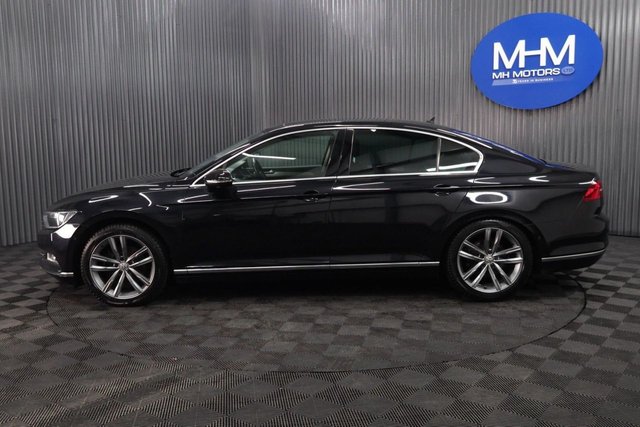 2017 VOLKSWAGEN PASSAT 2.0 TDI GT Saloon 4dr Diesel Manual Euro 6 (s/s) (190 ps) - Photo 4