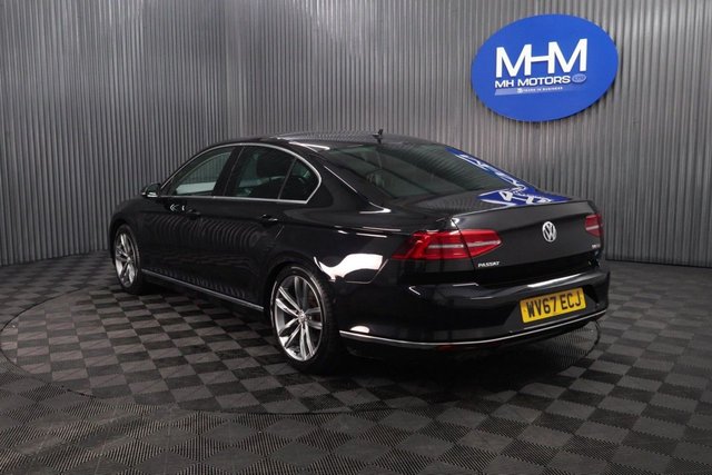 2017 VOLKSWAGEN PASSAT 2.0 TDI GT Saloon 4dr Diesel Manual Euro 6 (s/s) (190 ps) - Photo 5