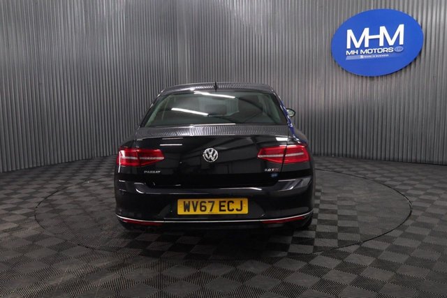 2017 VOLKSWAGEN PASSAT 2.0 TDI GT Saloon 4dr Diesel Manual Euro 6 (s/s) (190 ps) - Photo 6