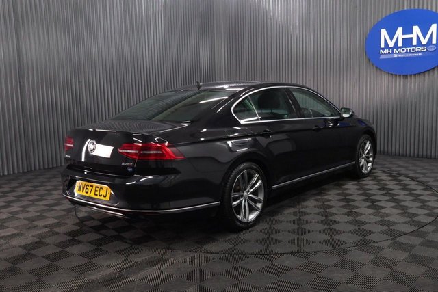 2017 VOLKSWAGEN PASSAT 2.0 TDI GT Saloon 4dr Diesel Manual Euro 6 (s/s) (190 ps) - Photo 7