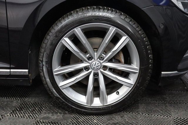 2017 VOLKSWAGEN PASSAT 2.0 TDI GT Saloon 4dr Diesel Manual Euro 6 (s/s) (190 ps) - Photo 11