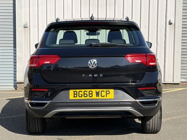2018 VOLKSWAGEN T-ROC - Photo 4