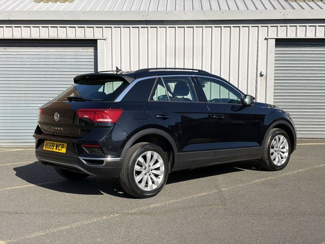 2018 VOLKSWAGEN T-ROC - Photo 5