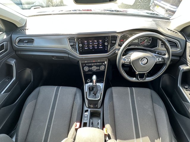 2018 VOLKSWAGEN T-ROC - Photo 9