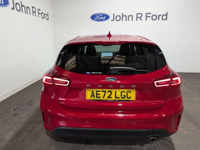 2022 Ford Focus 1L Titanium Vignale 5dr - Photo 11