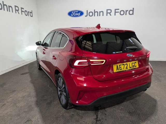 2022 Ford Focus 1L Titanium Vignale 5dr - Photo 9