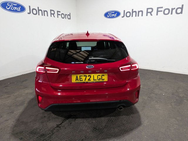 2022 Ford Focus 1L Titanium Vignale 5dr - Photo 5