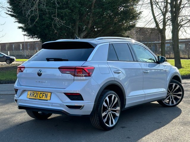 2021 Volkswagen T-Roc 2L R-Line 5dr - Photo 3