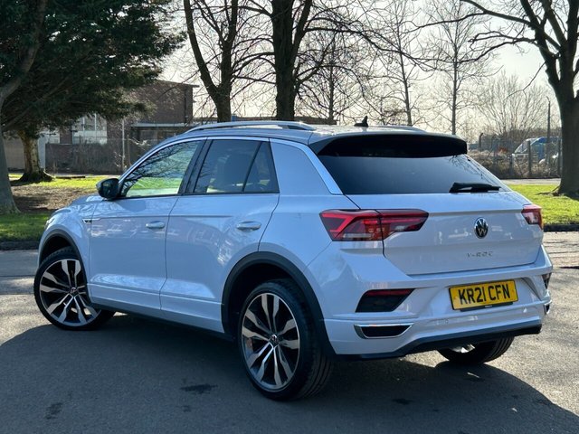 2021 Volkswagen T-Roc 2L R-Line 5dr - Photo 4