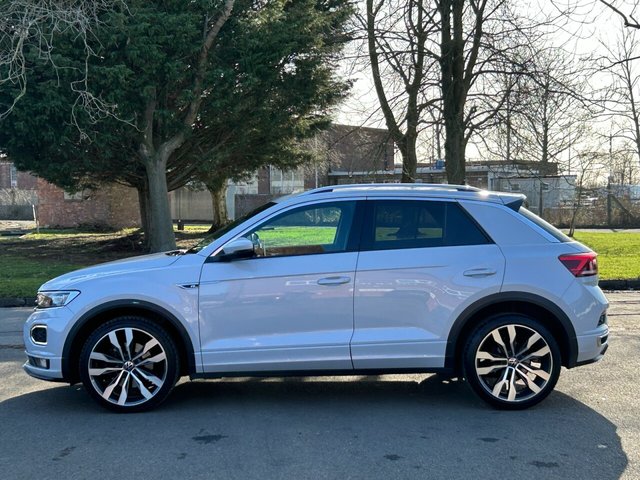 2021 Volkswagen T-Roc 2L R-Line 5dr - Photo 5