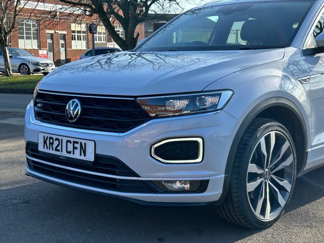 2021 Volkswagen T-Roc 2L R-Line 5dr - Photo 11