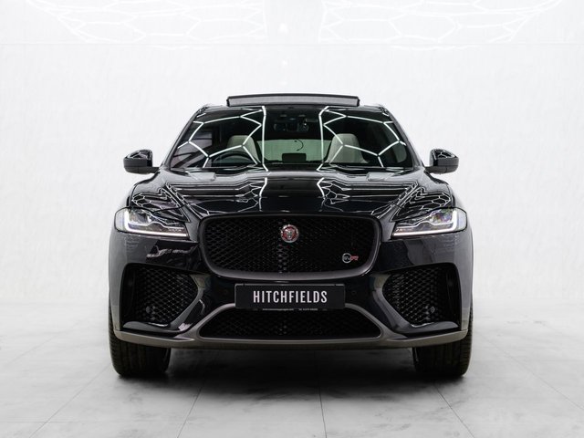 2020 JAGUAR F-PACE - Photo 4