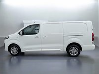 USED 2021 21 VAUXHALL VIVARO 2.0 Turbo D 3100 Sportive Panel Van 5dr Diesel AUTO L2 H1 Euro 6 (s/s) (120 ps) 