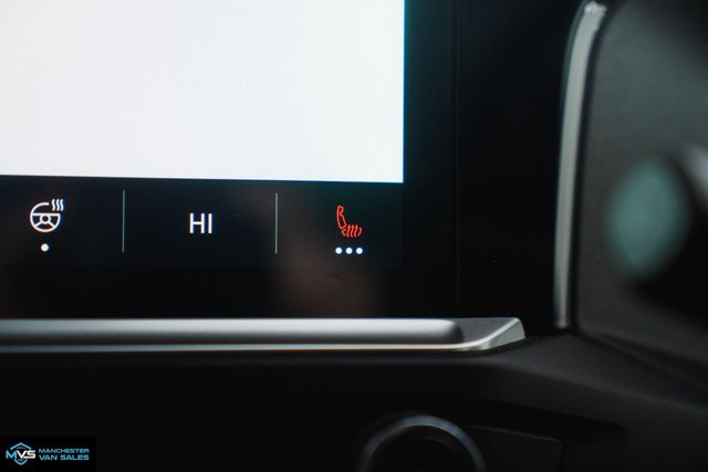 2026 Volkswagen Transporter - Photo 11