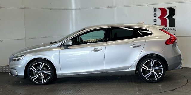 2016 Volvo V40 2L R-Design Pro 5dr - Photo 6